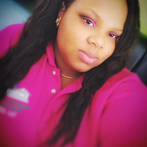 Meet your Posher, Raenique